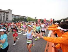 华体会体育网址-北半马、CBA、中超轮番登场，“超级周末”燃动京城