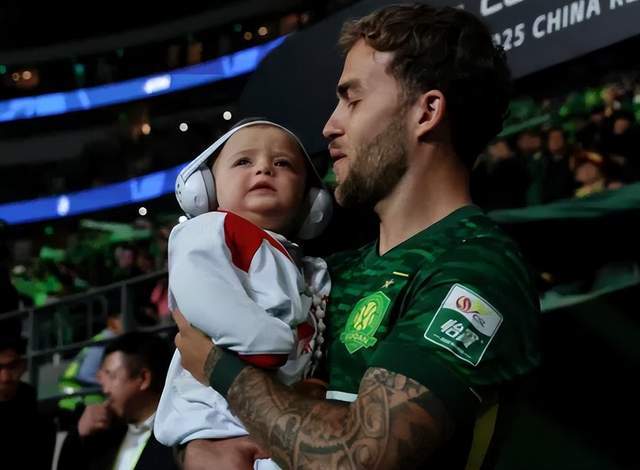 华体会体育下载-葡萄牙外援：中国球员水平(píng)让我惊喜，永远难忘中超的火爆氛围！