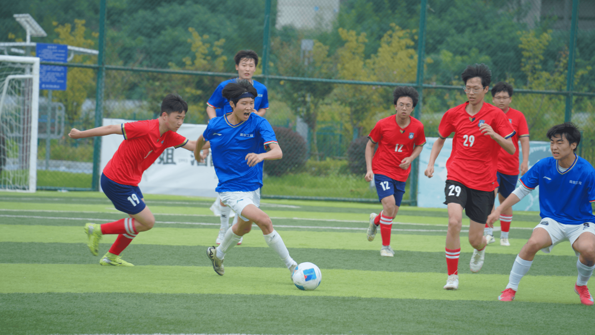 华体会HTH-“苏超”引爆校园足球(qiú)热 比的不仅仅是足球(qiú)