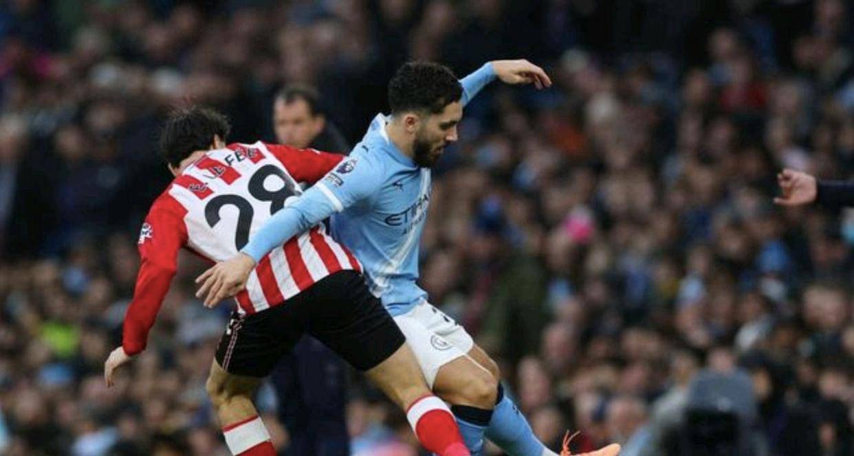 HTH华体会-英超联赛第15轮曼城主场3-0击败桑德兰 目前英超积分榜第二名