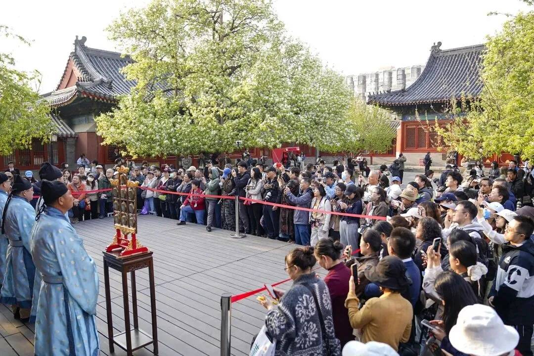 华体会体育网址-北半马、CBA、中超轮番登场，“超级周末”燃动京城